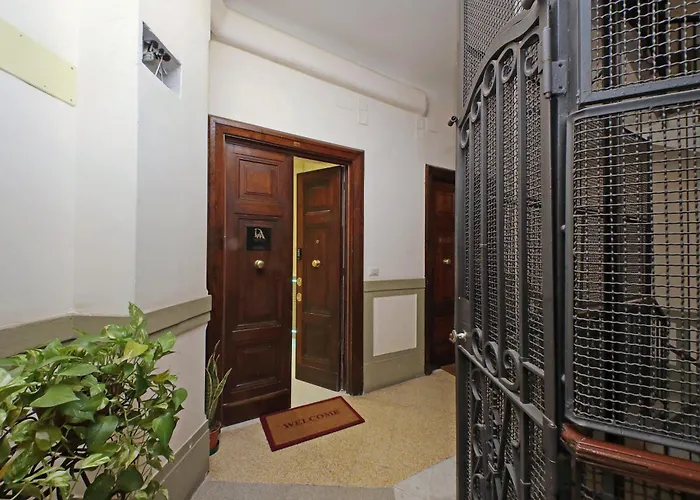 Domus Augustea - San Giovanni Sunset Suites Roma